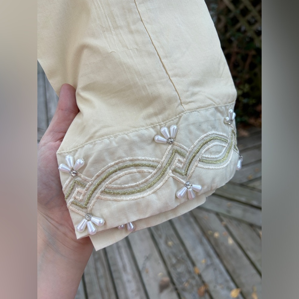 Cream pants - Picture 2 of 4